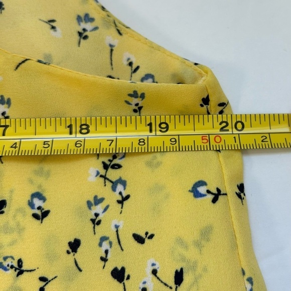 Zac & Rachel Womens Layered/ Crepe VNeck / Sleeveless Top/ Size M - Picture 5 of 7